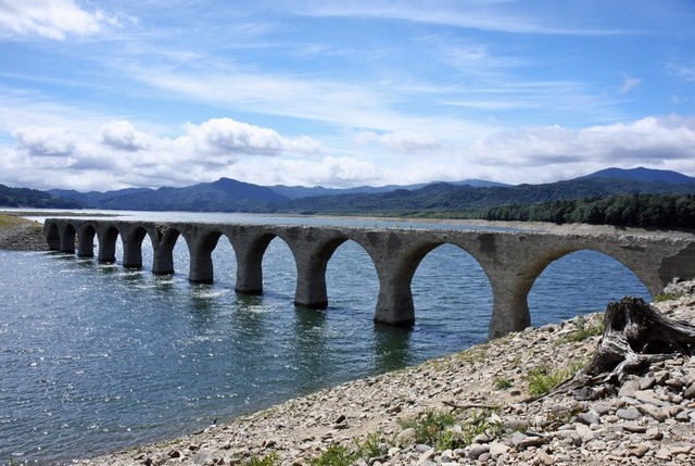 Taushubetsu River Bridge