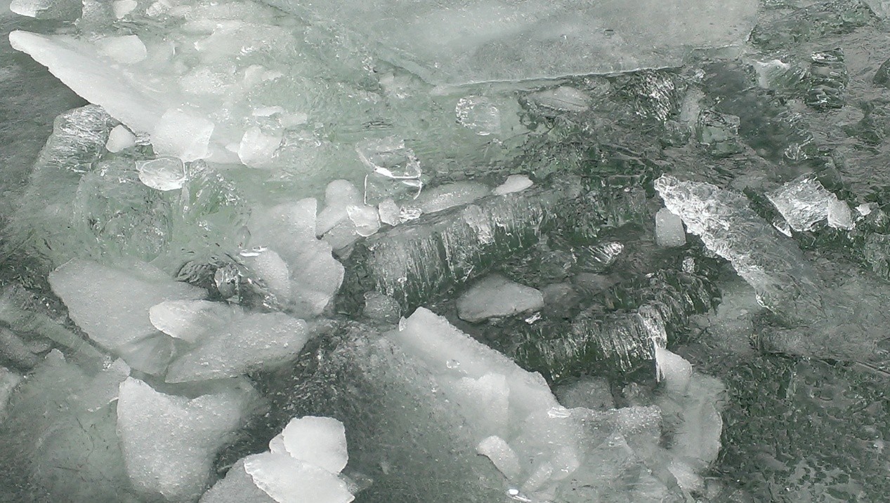 akanko-ice-image1