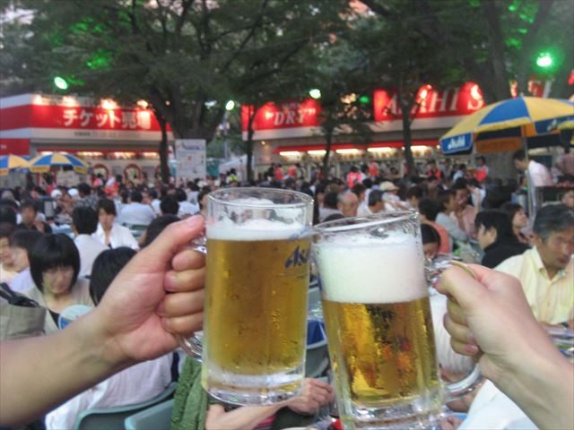 北海道　夏　グルメ　番外編　ビール　乾杯
