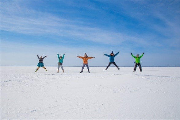 最近注目の「氷平線」とは？冬の北海道オンリーワンな絶景が、そこにある！