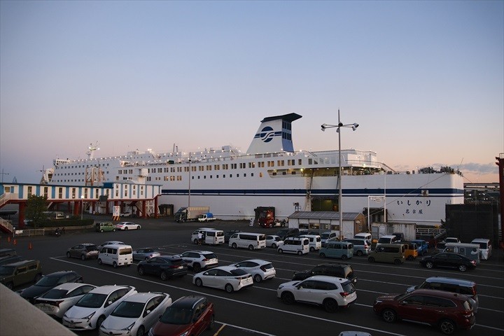 名古屋から北海道　フェリー