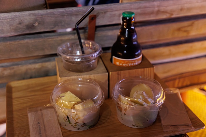 馬車BAR フード　ドリンク