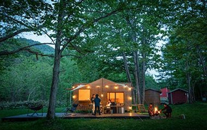 北海道　グランピング　AKAIGAWA TOMO PLAYPARK