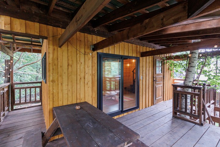 遊び小屋コニファー　バンガロー