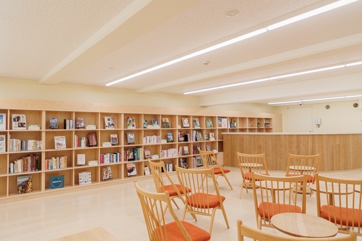 池田ワイン城　ライブラリー