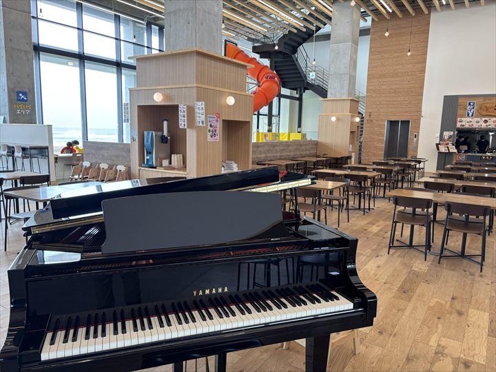 道の駅しらぬか恋問館