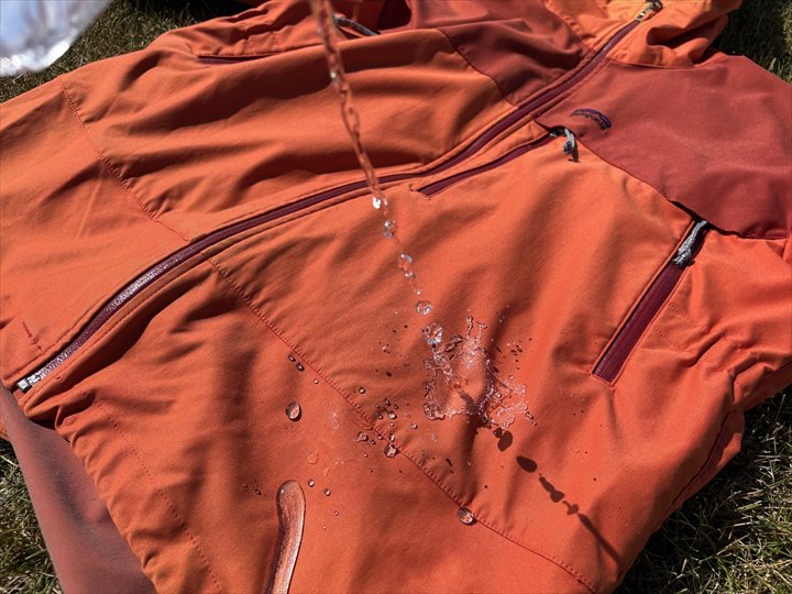 モンベル 撥水 コインランドリー